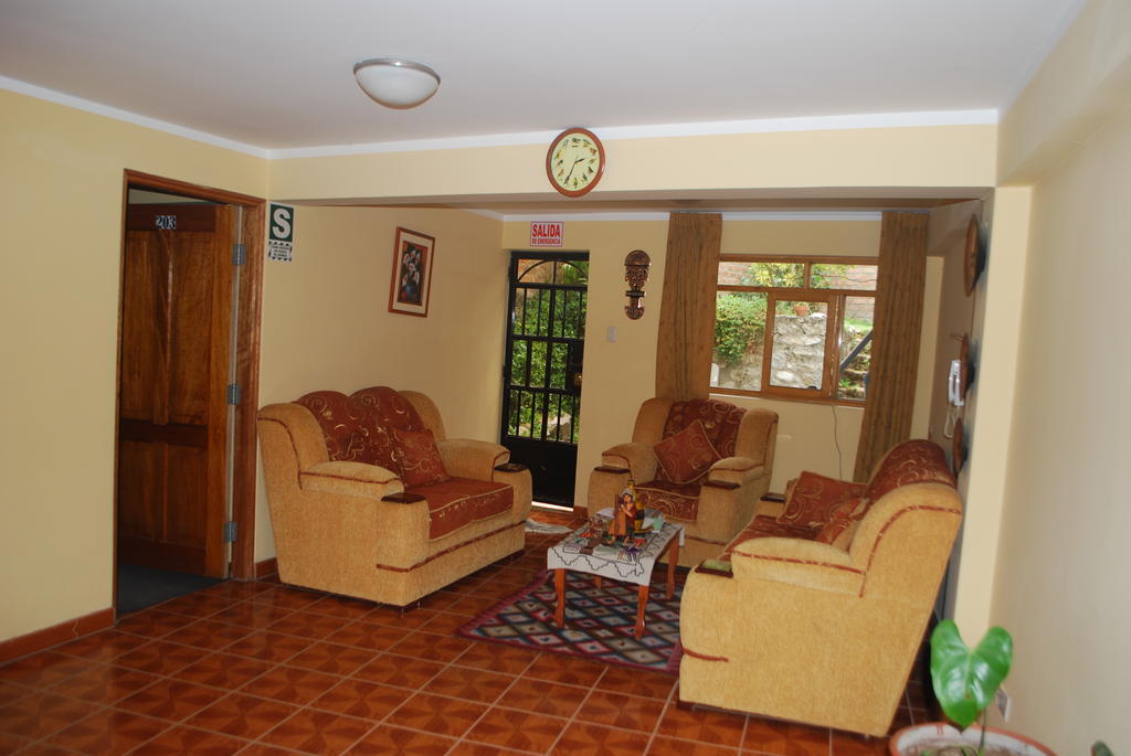 Morales Guest House Huaraz  Exteriör bild